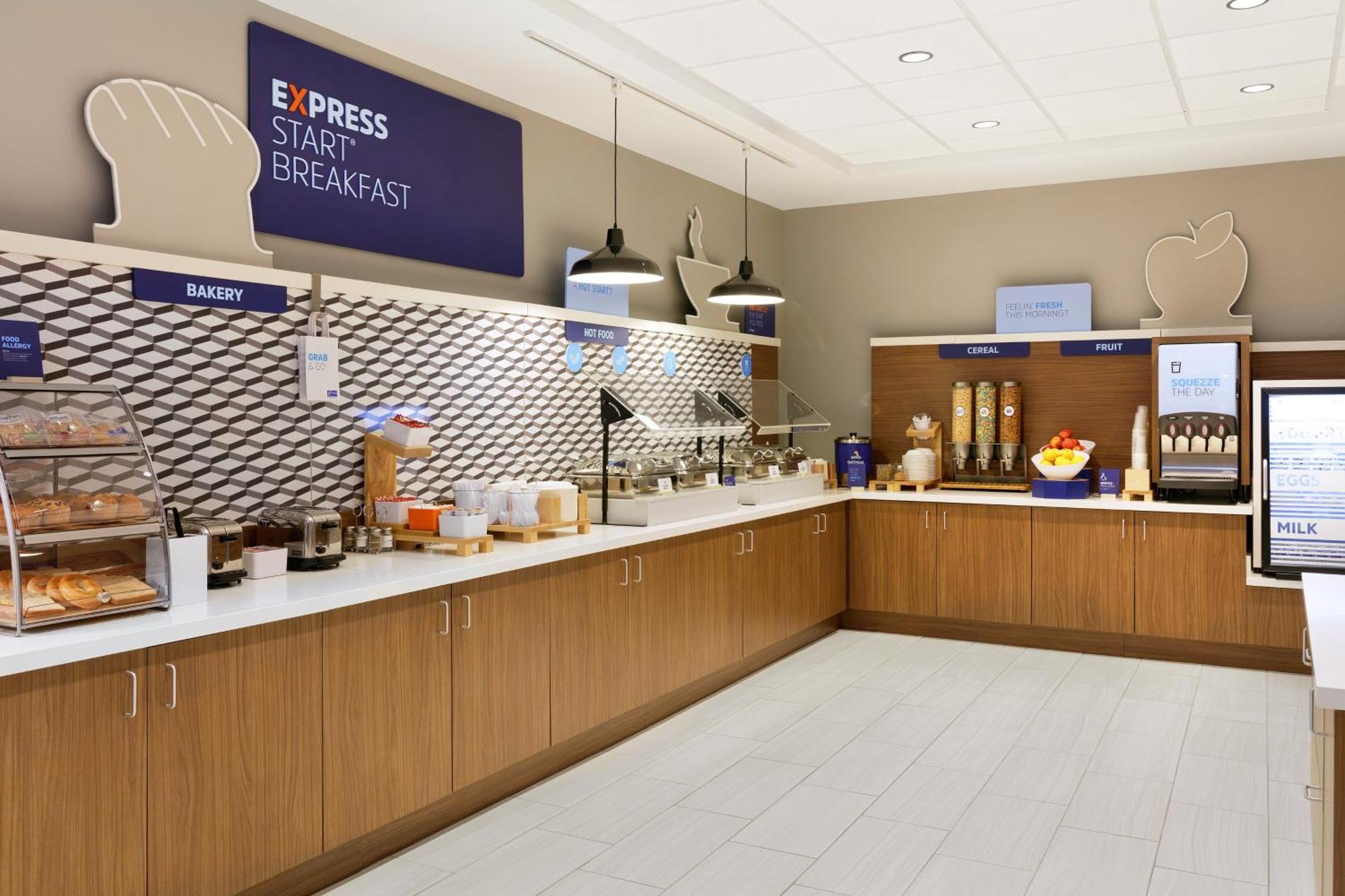 Holiday Inn Express & Suites Weatherford By Ihg Экстерьер фото
